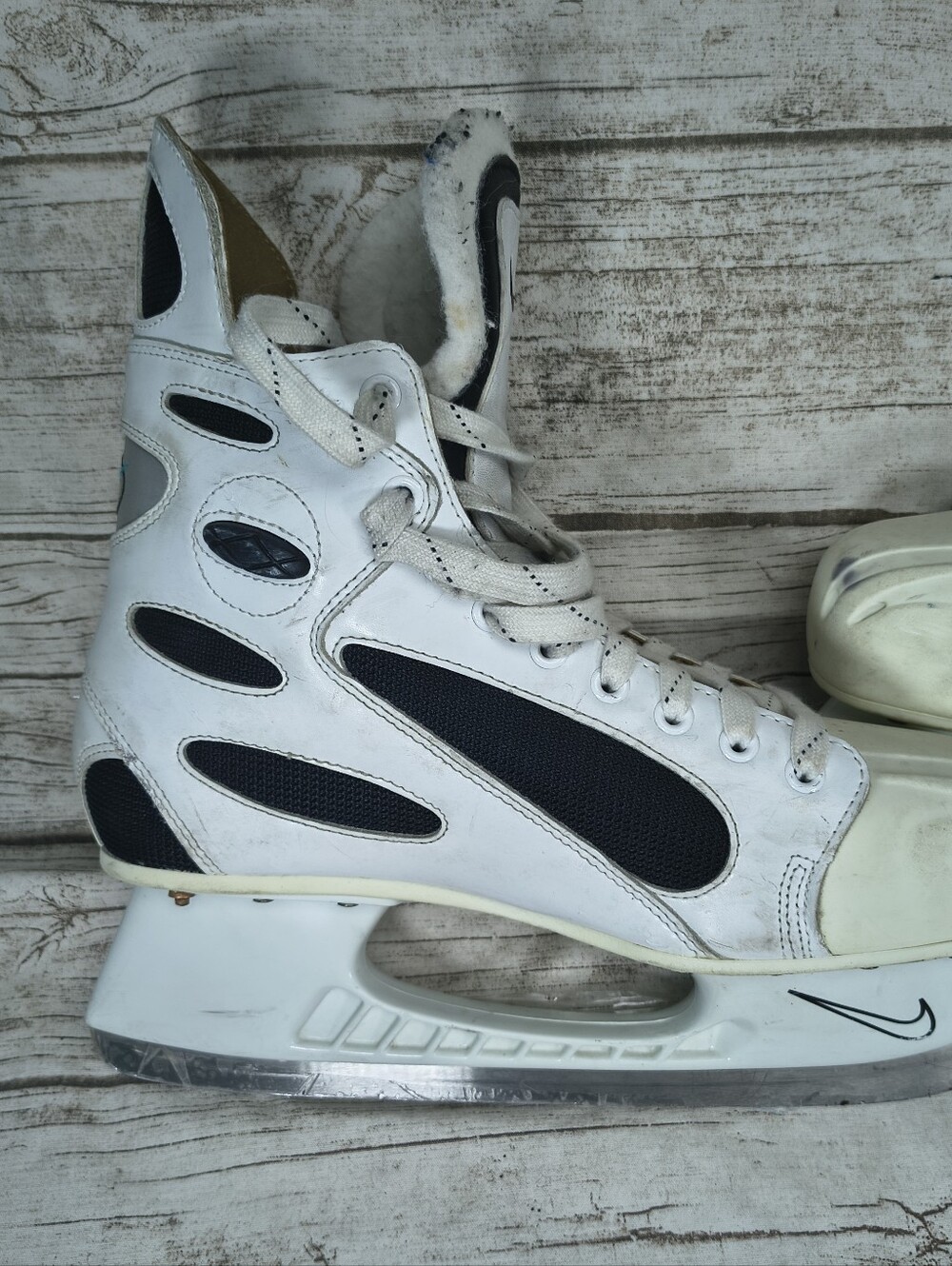 Vintage White Nike Zoom Air Ice Hockey Player Skates Fedorov Size 11.5 Mens - Picture 7 of 13